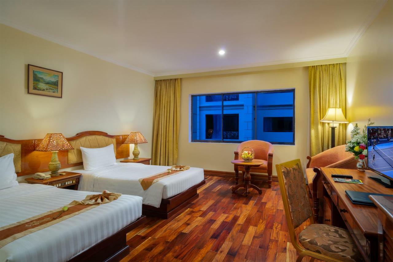 Dragon Royal Angkor Hotel Siem Reap Exterior photo