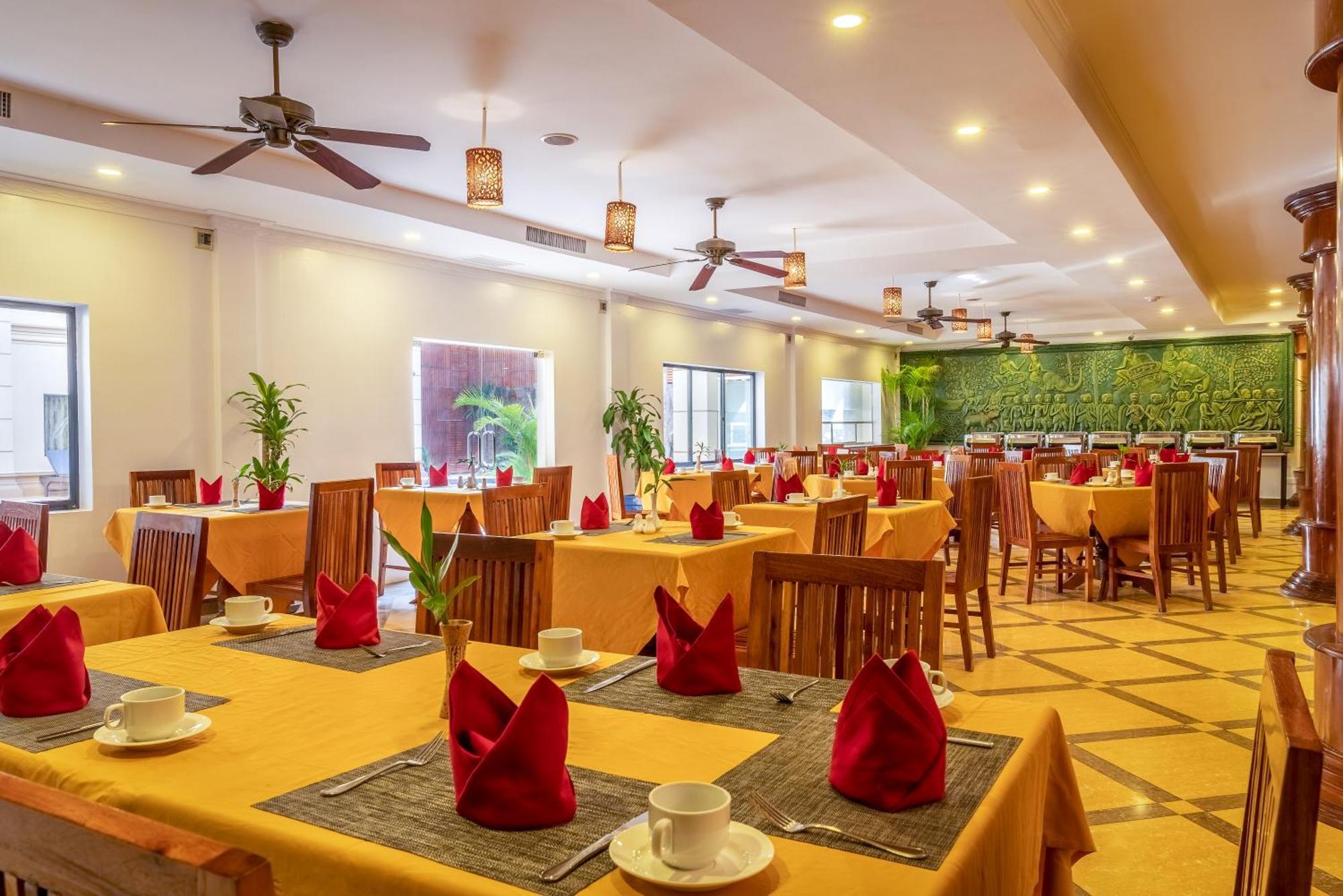 Dragon Royal Angkor Hotel Siem Reap Exterior photo